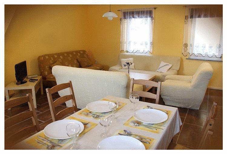 Krokus Apartman Piechowice Szoba fotó